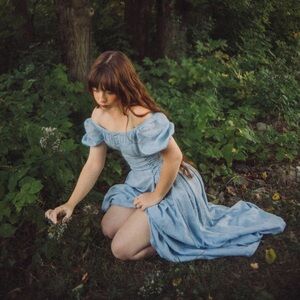 LINENNAIVE CINDERELLA DRESS